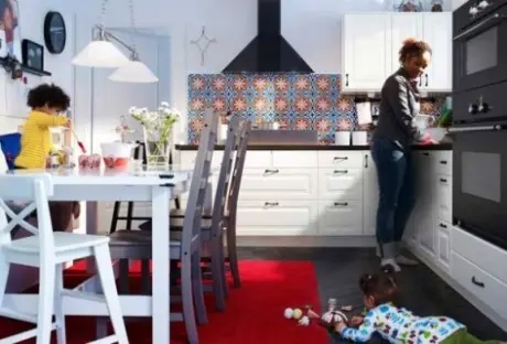 Mobilier de bucătărie sigur și ergonomic pentru familii cu copii