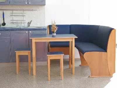 Banchetă de bucătărie tapițată în stil clasic